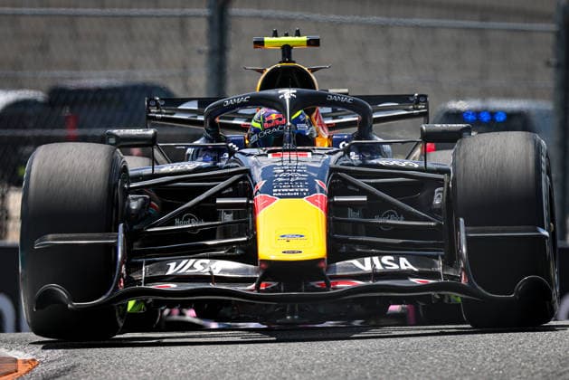 (6) Isack Hadjar (FRA) - Oracle Red Bull Racing - Red Bull RB22 - Red Bull Ford during the Formula 1 Crypto.com Miami Grand Prix 2026 at Miami International Autodrome in Miami Gardens, United States. Round 6 of the 2026 FIA Formula One World Championship, WM, Weltmeisterschaft held May 1-3, 2026. The Miami International Autodrome, located in the grounds of the Hard Rock Stadium, hosts the sixth round featuring the Sprint format. This event weekend features the F1 Sprint format, with a Sprint Shootout and Sprint Race in addition to the standard qualifying session and Grand Prix. Formula 1 Crypto.com Miami Grand Prix 2026 - Round 6 - Miami International Autodrome F1-2026-R06-MIA