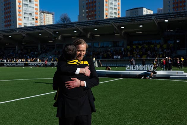 260501 Head of sports Martin Ericsson and CEO Marcus Jodin of Häcken celebrate after the UEFA Women s Europa Cup final between Häcken and Hammarby on May 1, 2026 in Göteborg. Photo: Michael Erichsen BILDBYRAN COP 89 DS0574 bbeng dam europa cup football fotball fotboll hammarby häcken soccer uefa womens europa cup jubel Copyright: MICHAELxERICHSEN BB260501MI179