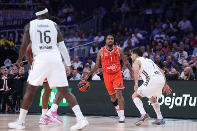 May 1, 2026, Madrid, Madrid, Spain: Chris Jones of Hapoel IBI Tel Aviv in action during the Turkish Airlines EuroLeague 2025 26, Play Offs match 2 between Real Madrid and Hapoel IBI Tel Aviv at Movistar Arena on May 01, 2026 in Madrid, Spain. Madrid Spain - ZUMAa181 20260501_zaa_a181_393 Copyright: xDennisxAgyemanx