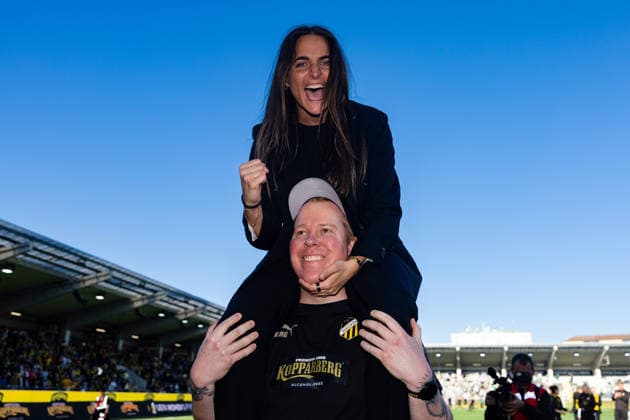 260501 Head coach Elena Sadiku of Häcken celebrates after the UEFA Women s Europa Cup final between Häcken and Hammarby on May 1, 2026 in Göteborg. Photo: Michael Erichsen BILDBYRAN COP 89 DS0574 bbeng dam europa cup football fotball fotboll hammarby häcken soccer uefa womens europa cup jubel Copyright: MICHAELxERICHSEN BB260501MI189