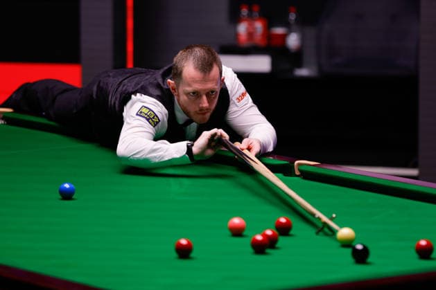 SHEFFIELD, ENGLAND - MAY 01: Mark Allen of Northern Ireland plays a shot in the Semifinal match against Wu Yize of China on day 14 of Halo World Championship, WM, Weltmeisterschaft 2026 at Crucible Theatre on May 1, 2026 in Sheffield, England.  Copyright: xTaixChengzhex 111638610195