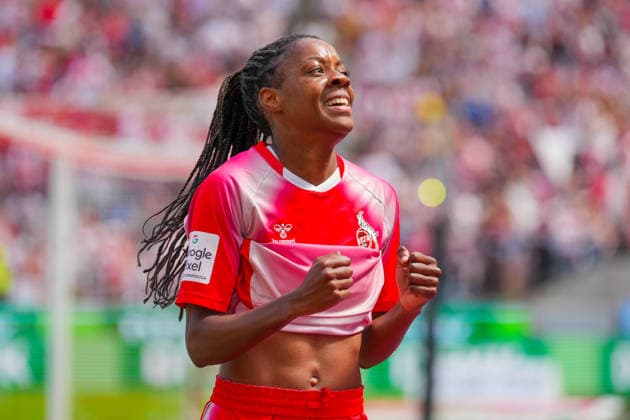 02.05.2026, xydrx, Frauen, Fußball, 1.Frauen-Bundesliga, 1.FC Köln - SV Werder Bremen, Saison 2025 2026, RheinEnergieSTADION: Torjubel nach dem Tor zum 1:0 für den FC Köln durch Torschützin Lydia Andrade (FC Köln, 17) DFB regulations prohibit any use of photographs as image sequences and or quasi-video. Copyright: HMBxMedia YannisxDreimann