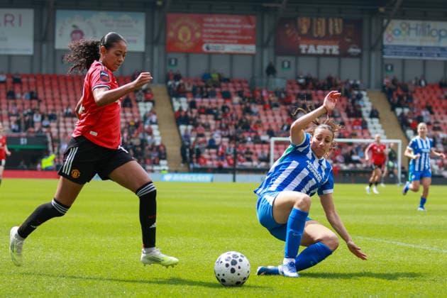 Manchester United, ManU Women v Brighton & Hove Albion Women - Women s Super League 25 26 Manchester United s Jayde Riviere is tackled while dribbling by Rosa Kafaji during match against Brighton & Hove Albion Women - Women s Super League 25 26 Leigh Leigh Sports Village United Kingdom Copyright: xZacharyxLockex
