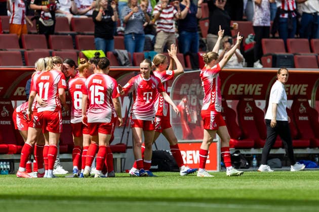 Google Pixel Frauen-Bundesliga: 1. FC Köln - SV Werder Bremen; 02.05.2026 Jubel nach dem Tor zum 2:0 durch Anna-Lena Stolze (1. FC Köln, 7) am 24. Spieltag der Google Pixel Frauen-Bundesliga im Spiel des 1. FC Köln gegen den SV Werder Bremen am 02.05.2026 im RheinEnergie-Stadion in Köln, Deutschland. Copyright: xBEAUTIFULxSPORTS Meuselx
