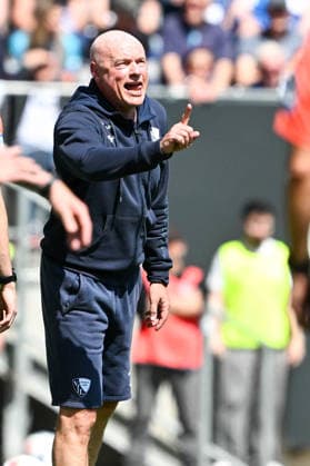 2. Bundesliga - 25 26 - Arminia Bielefeld - VfL Bochum am 02.05.2026 in der SchücoArena in Bielefeld Trainer Uwe Rösler Roesler (Bochum) unzufrieden, enttäuscht, enttaeuscht, niedergeschlagen.