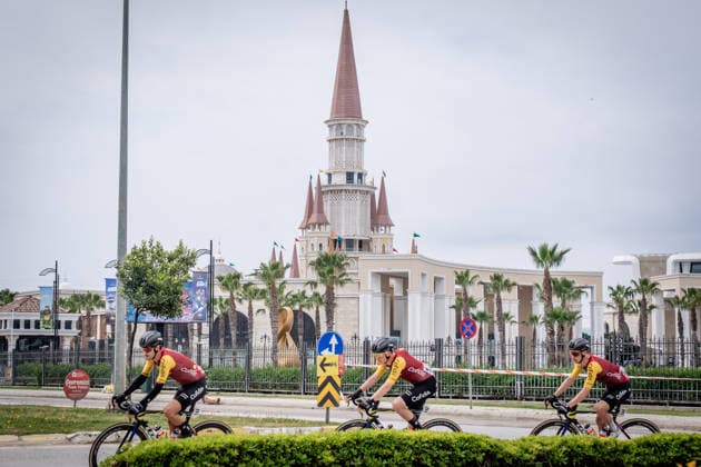 61st Presidential Cycling Tour of Turkiye ANTALYA, TURKIYE - MAY 2: Cyclists compete during the seventh stage of the Presidential Cycling Tour of Turkiye 2026 (TUR 2026) on the Antalya-Antalya route in Antalya, Turkiye, on May 2, 2026. The race, held for the 61st time, is included in the Union Cycliste Internationale (UCI) Europe Tour calendar and is Turkiye’s only event in the ProSeries category. Ahmet Serdar Eser Anadolu Antalya Turkey. Editorial use only. Please get in touch for any other usage.  Copyright: x2026xAnadoluxAhmetxSerdarxEserx