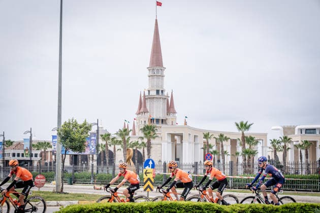 61st Presidential Cycling Tour of Turkiye ANTALYA, TURKIYE - MAY 2: Cyclists compete during the seventh stage of the Presidential Cycling Tour of Turkiye 2026 (TUR 2026) on the Antalya-Antalya route in Antalya, Turkiye, on May 2, 2026. The race, held for the 61st time, is included in the Union Cycliste Internationale (UCI) Europe Tour calendar and is Turkiye’s only event in the ProSeries category. Ahmet Serdar Eser Anadolu Antalya Turkey. Editorial use only. Please get in touch for any other usage.  Copyright: x2026xAnadoluxAhmetxSerdarxEserx