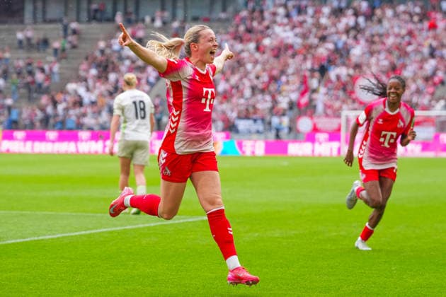02.05.2026, xydrx, Frauen, Fußball, 1.Frauen-Bundesliga, 1.FC Köln - SV Werder Bremen, Saison 2025 2026, RheinEnergieSTADION: Torjubel nach dem Tor zum 3:0 für den FC Köln durch Torschützin Sandra Maria Jessen (FC Köln, 6) DFB regulations prohibit any use of photographs as image sequences and or quasi-video. Copyright: HMBxMedia YannisxDreimann