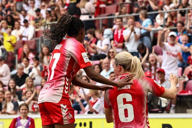 Deutschland: Google Pixel Frauen Bundesliga 2025 2026 24. Spieltag, 1. FC Köln vs. SV Werder Bremen, Samstag, 02.05.2026 Rhein-Energie-Stadion, Nordrhein-Westfalen Stadion: Sandra Jessen (1.FC Köln, 6) am jubeln Copyright: xSümeyyexAkcöltekinx
