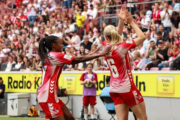 Deutschland: Google Pixel Frauen Bundesliga 2025 2026 24. Spieltag, 1. FC Köln vs. SV Werder Bremen, Samstag, 02.05.2026 Rhein-Energie-Stadion, Nordrhein-Westfalen Stadion: Sandra Jessen (1.FC Köln, 6) am jubeln Copyright: xSümeyyexAkcöltekinx