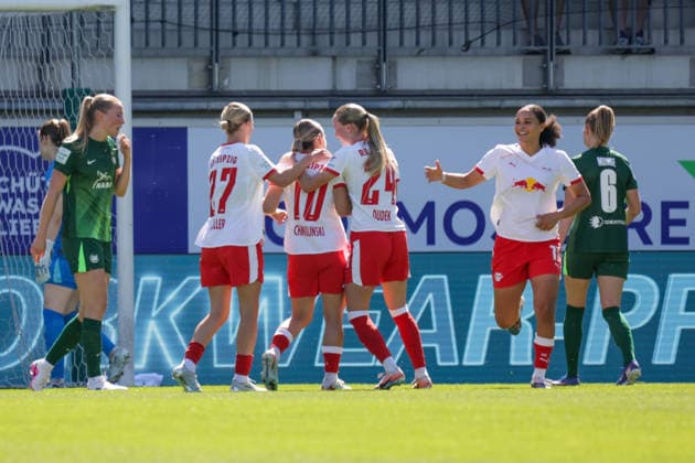 02.05.2026, xgrfx, Fussball Google Pixel Frauen-Bundesliga, VfL Wolfsburg - RB Leipzig v.l. Tor, Gina Chmielinski zum 0:1 (RB Leipzig) (DFL DFB REGULATIONS PROHIBIT ANY USE OF PHOTOGRAPHS as IMAGE SEQUENCES and or QUASI-VIDEO) Wolfsburg
