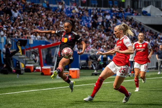 OL Lyonnes - Arsenal à Décines-Charpieu le 2 mai 2026. Nicolas Liponne MAXPPP - Décines-Charpieu 02 05 2026 Match de football entre l OL Lyonnes (Lyon) et Arsenal Women Football Club dans le cadre de la demi-finale retour de la ligue des champions féminin au Groupama Stadium à Décines-Charpieu le 2 mai 2026. Soccer match between OL Lyonnes (Lyon) and Arsenal Women s Football Club in the second leg of the Women s Champions League semifinals at Groupama Stadium in Décines-Charpieu on May 2, 2026. Décines-Charpieu Auvergne Rhône-Alpes France  Copyright: xMAXPPPxNicolasxLiponnex NLP202605029050 NLP202605029050