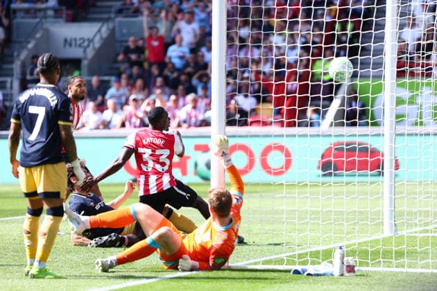 London, England, 2nd May 2026. Michael Kayode of Brentford scores to make it 1-0 during the Brentford vs West Ham United Premier League match at Gtech Community Stadium, London. Picture credit should read: Paul Terry Sportimage EDITORIAL USE ONLY. No use with unauthorised audio, video, data, fixture lists, club league logos or live services. Online in-match use limited to 120 images, no video emulation. No use in betting, games or single club league player publications. SPI_010_PT_Brentford_West_Ham SPI-4773-0010