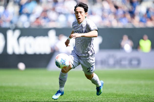 2. Bundesliga - 25 26 - Arminia Bielefeld - VfL Bochum am 02.05.2026 in der SchücoArena in Bielefeld Koji Miyoshi (Bochum) am Ball.