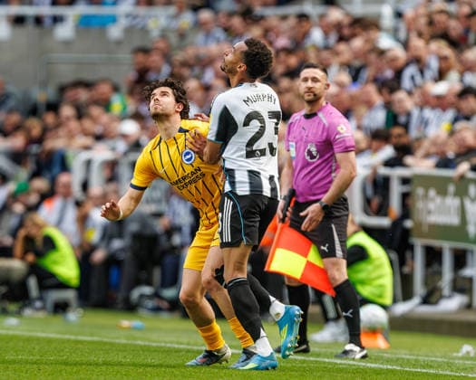 2nd May 2026; St James Park, Newcastle, England; Premier League Football, Newcastle United versus Brighton and Hove Albion; Ferdi Kad& x131;oglu of Brighton battles with Jacob Murphy of Newcastle United WMxSportsxMedia