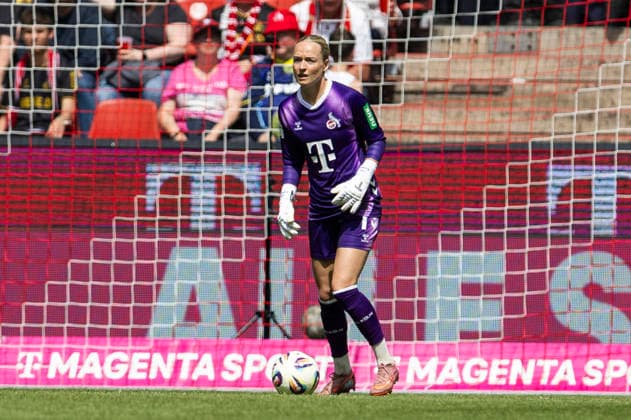 Google Pixel Frauen-Bundesliga: 1. FC Köln - SV Werder Bremen; 02.05.2026 Lisa Schmitz (1. FC Köln, 1) am 24. Spieltag der Google Pixel Frauen-Bundesliga im Spiel des 1. FC Köln gegen den SV Werder Bremen am 02.05.2026 im RheinEnergie-Stadion in Köln, Deutschland. Copyright: xBEAUTIFULxSPORTS Meuselx