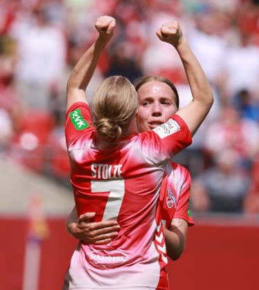 Torjubel Anna-Lena Stolze (Köln) mit Celina Degen (Köln), 1. FC Köln - SV Werder Bremen, Google Pixel Frauen Bundesliga, 24. Spieltag, Köln, Deutschland, 02.05.2026.