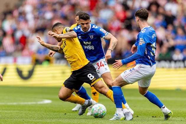 Wolverhampton Wanderers v Sunderland, Premier League Wolverhampton Wanderers midfielder Joao Gomes (8) tackled during the Premier League match between Wolverhampton Wanderers and Sunderland at Molineux, Wolverhampton, UK on 2 May 2026. Wolverhampton Molineux West Midlands UK Editorial use only DataCo restrictions apply See www.football-dataco.com , Copyright: xManjitxNarotrax PSI-24191-0026
