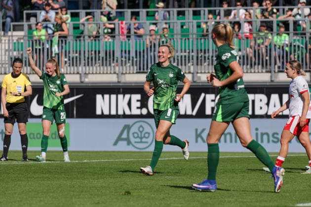 02.05.2026, xgrfx, Fussball Google Pixel Frauen-Bundesliga, VfL Wolfsburg - RB Leipzig v.l. Tor, Lena Lattwein zum 3:1 (VfL Wolfsburg) (DFL DFB REGULATIONS PROHIBIT ANY USE OF PHOTOGRAPHS as IMAGE SEQUENCES and or QUASI-VIDEO) Wolfsburg