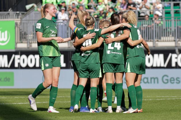 02.05.2026, xgrfx, Fussball Google Pixel Frauen-Bundesliga, VfL Wolfsburg - RB Leipzig v.l. Tor, Lena Lattwein zum 3:1 (VfL Wolfsburg) (DFL DFB REGULATIONS PROHIBIT ANY USE OF PHOTOGRAPHS as IMAGE SEQUENCES and or QUASI-VIDEO) Wolfsburg