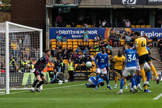 2nd May 2026; Molineux Stadium, Wolverhampton, West Midlands, England; Premier League Football, Wolverhampton Wanderers versus Sunderland; Santiago Bueno of Wolverhampton Wanderers scores with a header past Robin Roefs of Sunderland AFC in the 54th minute to make the score 1-1 GodfreyxPitt