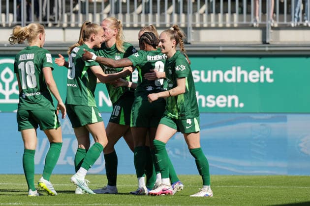 02.05.2026, xgrfx, Fussball Google Pixel Frauen-Bundesliga, VfL Wolfsburg - RB Leipzig v.l. Tor, Janina Minge zum 1:1 (VfL Wolfsburg) (DFL DFB REGULATIONS PROHIBIT ANY USE OF PHOTOGRAPHS as IMAGE SEQUENCES and or QUASI-VIDEO) Wolfsburg