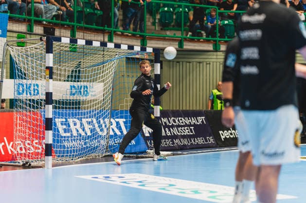 Christopher Rudeck (Bergischer HC, 01) kassiert ein Tor beim warm amchen Bergischer HC vs. TSV Hannover-Burgdorf, Handball, Daikin 1.HBL, 30.Spieltag, Saison 2025 26, 02.04.2026, Bergischer HC vs. TSV Hannover-Burgdorf, Handball, Daikin 1.HBL, 30.Spieltag, Saison 2025 26, 02.04.2026 Wuppertal Copyright: xEibner-Pressefoto LukasxBaldygax EP_LBA