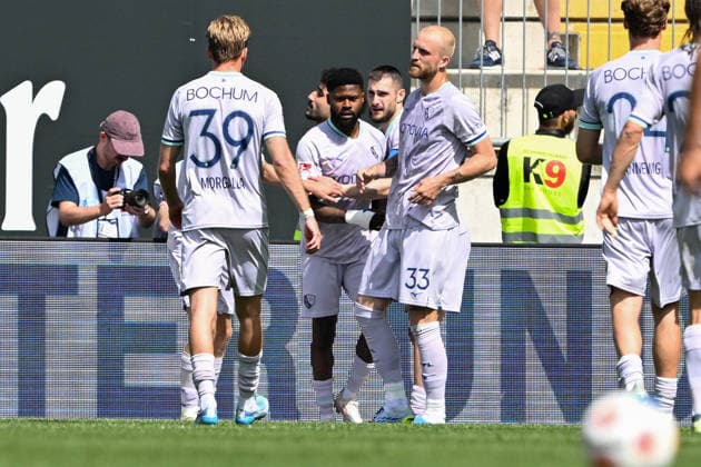 2. Bundesliga - 25 26 - Arminia Bielefeld - VfL Bochum am 02.05.2026 in der SchücoArena in Bielefeld Jubel, Torjubel, Torschuetze, Torschütze Moritz Kwarteng (Bochum) jubelt nach seinem Tor zum 1:1.