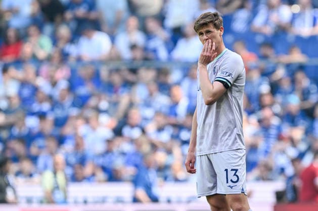 2. Bundesliga - 25 26 - Arminia Bielefeld - VfL Bochum am 02.05.2026 in der SchücoArena in Bielefeld Oliver Olsen (Bochum) unzufrieden, enttäuscht, enttaeuscht, niedergeschlagen.