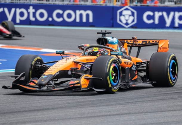 Formula One Miami Grand Prix - Sprint and Qualifying McLaren driver Oscar Piastri of Australia competes in the Sprint race at the Miami International Autodrome in Miami Gardens, Florida, USA, 02 May 2026. The 2026 Formula 1 Miami Grand Prix will be held on 03 May. MIAMI GARDENS FLORIDA United States  Copyright: xCRISTOBALxHERRERA-ULASHKEVICHx