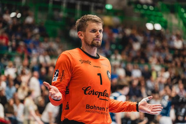 Christopher Rudeck (Bergischer HC, 01) versteht die Strafe nicht Bergischer HC vs. TSV Hannover-Burgdorf, Handball, Daikin 1.HBL, 30.Spieltag, Saison 2025 26, 02.04.2026, Bergischer HC vs. TSV Hannover-Burgdorf, Handball, Daikin 1.HBL, 30.Spieltag, Saison 2025 26, 02.04.2026 Wuppertal Copyright: xEibner-Pressefoto LukasxBaldygax EP_LBA