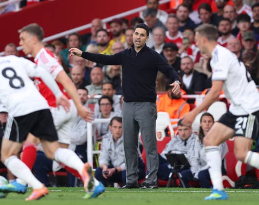 London, England, 2nd May 2026. Mikel Arteta manager of Arsenal instruct from the touchline during the Arsenal vs Fulham Premier League match at the Emirates Stadium, London. Picture credit should read: David Klein Sportimage EDITORIAL USE ONLY. No use with unauthorised audio, video, data, fixture lists, club league logos or live services. Online in-match use limited to 120 images, no video emulation. No use in betting, games or single club league player publications. SPI_027_DK_Arsenal_Fulham SPI-4774-0027