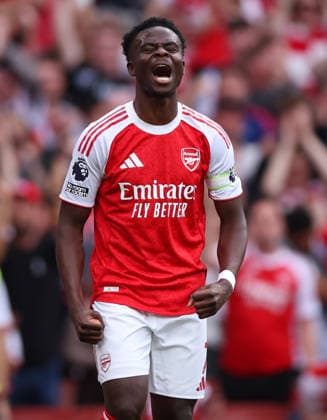 London, England, 2nd May 2026. Bukayo Saka of Arsenal celebrates during the Arsenal vs Fulham Premier League match at the Emirates Stadium, London. Picture credit should read: David Klein Sportimage EDITORIAL USE ONLY. No use with unauthorised audio, video, data, fixture lists, club league logos or live services. Online in-match use limited to 120 images, no video emulation. No use in betting, games or single club league player publications. SPI_031_DK_Arsenal_Fulham SPI-4774-0031