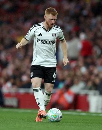 Harrison Reed of Fulham Arsenal v Fulham, Premier League, Football, Emirates Stadium, London , UK - 02 May 2026London Emirates Stadium United Kingdom EDITORIAL USE ONLY No use with unauthorised audio, video, data, fixture lists, club league logos or live services. Online in-match use limited to 120 images, no video emulation. No use in betting, games or single club league player publications. Copyright: xKieranxMcManus Shutterstockx 16854568ai