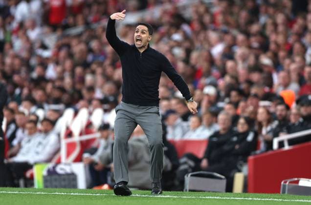 Arsenal manager Mikel Arteta steps onto the pitch as he gestures Arsenal v Fulham, Premier League, Football, Emirates Stadium, London , UK - 02 May 2026London Emirates Stadium United Kingdom EDITORIAL USE ONLY No use with unauthorised audio, video, data, fixture lists, club league logos or live services. Online in-match use limited to 120 images, no video emulation. No use in betting, games or single club league player publications. Copyright: xKieranxMcManus Shutterstockx 16854568an