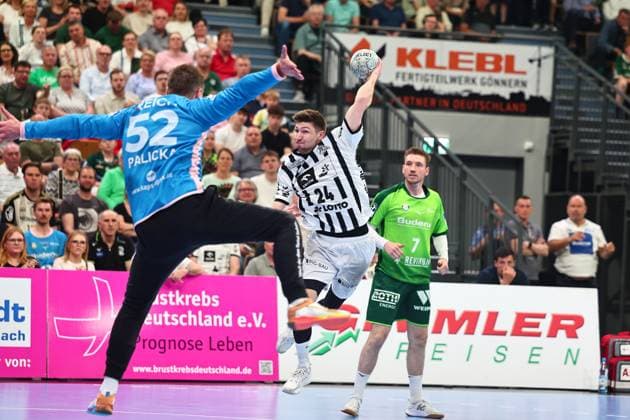 Torwurf von Lukas Zerbe (THW Kiel, 24) GER, HSG Wetzlar vs THW Kiel, Handball, 1. Bundesliga, 30. Spieltag, Spielzeit 2025 2026, 02.05.2026 GER, HSG Wetzlar vs THW Kiel, Handball, 1. Bundesliga, 30. Spieltag, Spielzeit 2025 2026, 02.05.2026 Wetzlar Copyright: xEibner-Pressefoto RenexWeissx EP_RWS