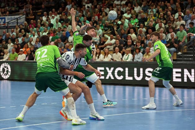02.05.2026, xovx, Handball Daikin Handball Bundesliga, HSG Wetzlar - THW Kiel v.l. Jona Schoch (HSG Wetzlar), Veron Nacinovic (THW Kiel), Josip Simic (HSG Wetzlar), Rasmus Ankermann (THW Kiel), Niklas Theiß (HSG Wetzlar) Wetzlar Buderus-Arena Hessen Deutschland (DE)