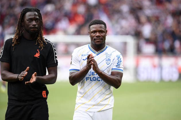 Paris Saint-Germain v FC Lorient - Ligue 1 McDonald s 2025 2026 05 Bamo MEITE (fcl) - 15 Aiyegun TOSIN (fcl) during the Ligue 1 McDonald s match between Paris SG and Lorient at Parc des Princes on May 2, 2026 in Paris, France. Paris France  Copyright: xFEPx 776348381