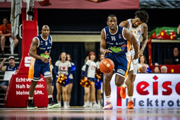 Rostock, Deutschland 02. Mai 2026: 1. BBL - 2025 2026 - Sp. 32 - Rostock Seawolves gegen Science City Jena Im Bild: Phillip Greene IV (Rostock Seawolves) Copyright: xFotostandx xVoelkerx