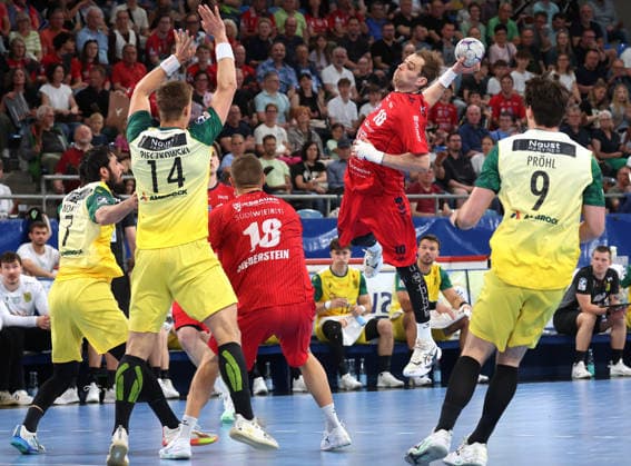 02.05.2026, Deutschland, Bietigheim, Handball 2. Bundesliga, SG BBM Bietigheim vs. VfL Eintracht Hagen, Tom Wolf (BBM)