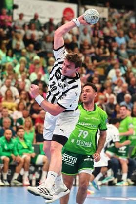 Torwurf von Lukas Laube (THW Kiel, 20) GER, HSG Wetzlar vs THW Kiel, Handball, 1. Bundesliga, 30. Spieltag, Spielzeit 2025 2026, 02.05.2026 GER, HSG Wetzlar vs THW Kiel, Handball, 1. Bundesliga, 30. Spieltag, Spielzeit 2025 2026, 02.05.2026 Wetzlar Copyright: xEibner-Pressefoto RenexWeissx EP_RWS