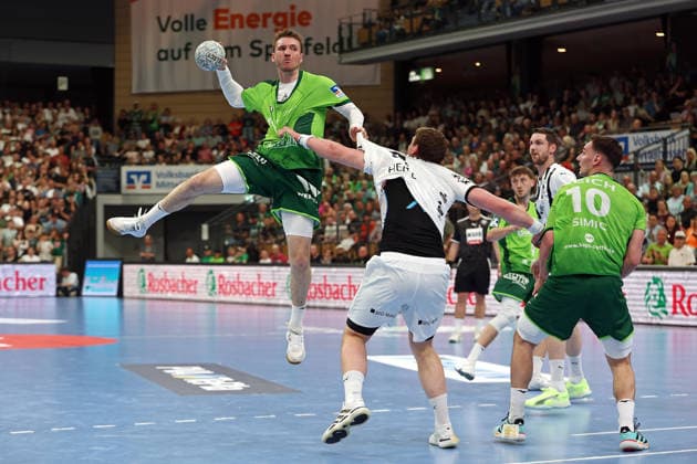 02.05.2026, xovx, Handball Daikin Handball Bundesliga, HSG Wetzlar - THW Kiel v.l. Dominik Mappes (HSG Wetzlar), Lukas Laube (THW Kiel), Hendrik Pekeler (THW Kiel), Josip Simic (HSG Wetzlar) Wetzlar Buderus-Arena Hessen Deutschland (DE)
