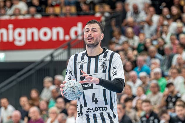 Handball Bundesliga; HSG Wetzlar - THW Kiel, 02.05.26 Domagoj Duvnjak (THW Kiel, 4) Handball Bundesliga; HSG Wetzlar - THW Kiel: Wetzlar, 02.05.26 Copyright: xBEAUTIFULxSPORTS Roeczeyx