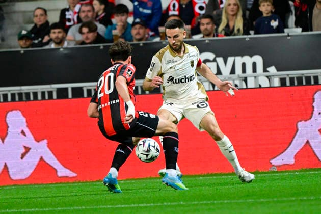 FOOTBALL : OGC Nice VS RC Lens - Ligue 1 McDonald s - 02 05 2026 Adrien Thomasson (RC Lens) - Ligue 1 McDonald™s match between OGC Nice and Racing Club de Lens on May 2, 2026 at the Allianz Riviera Stadium in Nice. NiceFrance  Copyright: xWilliamxCannarellax