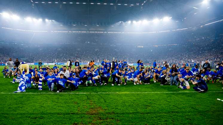 players and staff of FC Schalke 04 celebrate winning the league title FC Schalke 04 v Fortuna Dusseldorf, 2. Bundesliga, FC Schalke 04 v Fortuna Dusseldorf, Veltins-Arena, May 2, 2026, Gelsenkirchen, Germany.