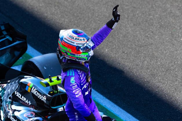 F1 - MIAMI GRAND PRIX 2026 KIMI ANTONELLI Andrea (ita), Mercedes AMG F1 Team W16, portrait, celebrates Pole Position during the Formula 1 Miami Grand Prix 2026, 4th round of the 2026 Formula One World Championship, WM, Weltmeisterschaft from May 1 to 3, 2026 on the Miami International Autodrome, in Miami Gardens, USA - Miami GardensUnited States  Copyright: xAndrÃ xFerreirax