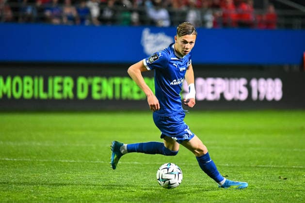 FOOTBALL : ESTAC Troyes vs Stade Lavallois - Ligue 2 - JournÃ e 33 - 02 05 2026 Mathys Detourbet (ESTAC Troyes) TroyesFrance  Copyright: xBaptistexAutissierx