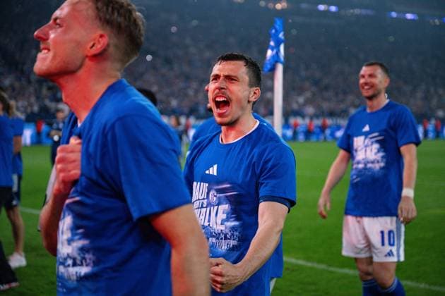 02.05.2026, Fussball, 2. Bundesliga, Saison 2025 2026, 32. Spieltag, FC Schalke 04 - Fortuna Düsseldorf, Ron Schallenberg (FC Schalke 04) xRHR-FOTO YYx