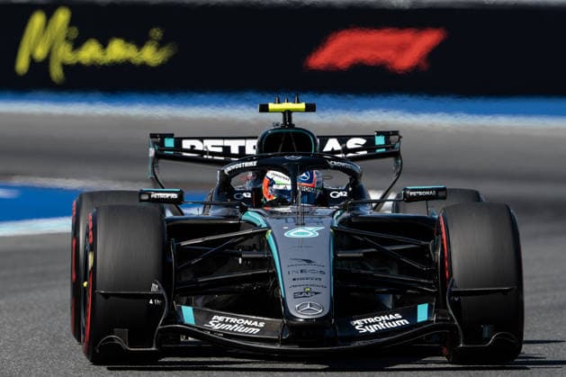 Miami, Florida, USA - May 2, 2026: Andrea Kimi Antonelli of Italy driving the (12) Mercedes AMG PETRONAS F1 Team F1 W17 during qualifying for the Miami Grand Prix 2026 at Hard Rock Stadium in Miami, USA  Copyright: xRichardxCallis SportsxPressxPhotox Sportspressphoto_SPR140166