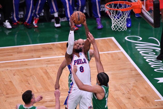 Boston Celtics v Philadelphia 76ers - NBA, Basketball Herren, USA Playoffs BOSTON, UNITED STATES - MAY 02:Paul George (8) of the Philadelphia 76ers takes a shot on net during the Game Seven of the First Round of the NBA Eastern Conference Playoffs at TD Garden in Boston, Massachusetts, on May 02, 2026. Joseph Prezioso Anadolu Massachusetts United States. Editorial use only. Please get in touch for any other usage.  Copyright: x2026xAnadoluxJosephxPreziosox